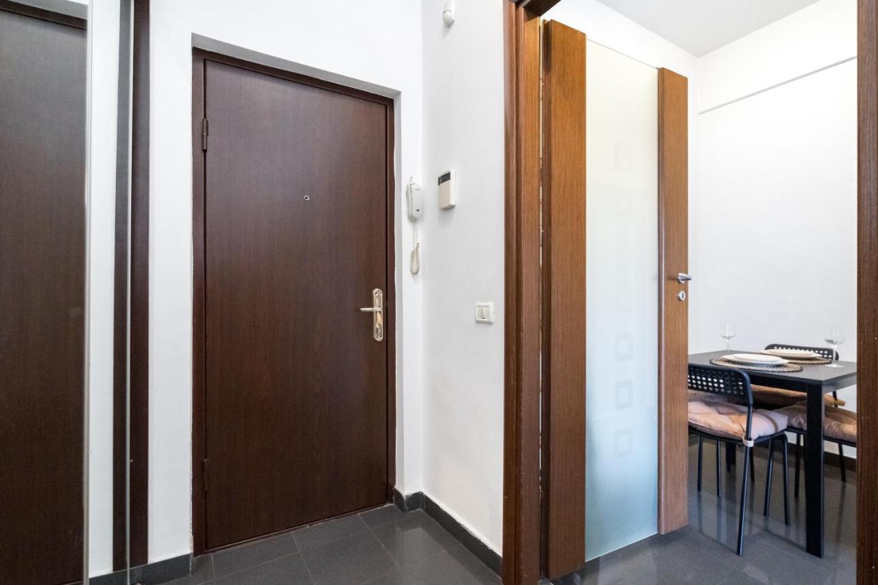 Modern & Spacious Apartment - Prime Location Near Bucharest'S Old Town 외부 사진